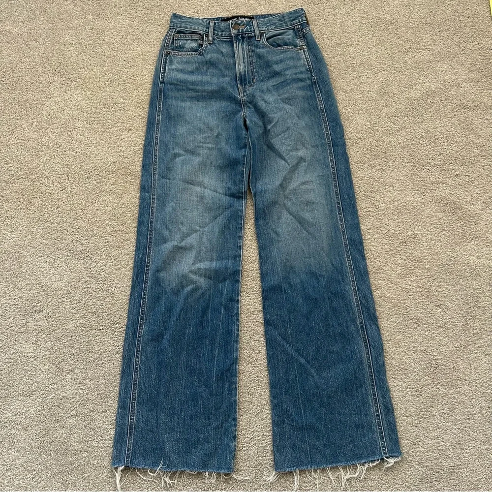 Veronica Beard Taylor Relaxed Wide Leg High Rise Denim Jeans Size 26 - Picture 5 of 11